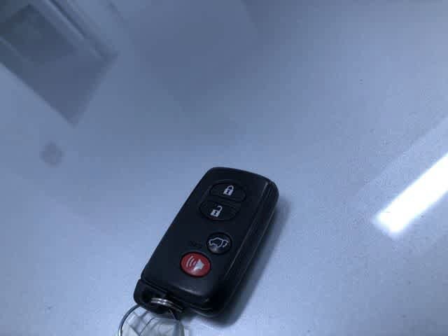 Thumbnail: 2013 Toyota Highlander - 33