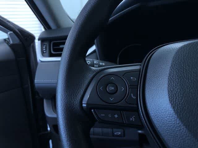 Thumbnail: 2025 Toyota RAV4 - 25