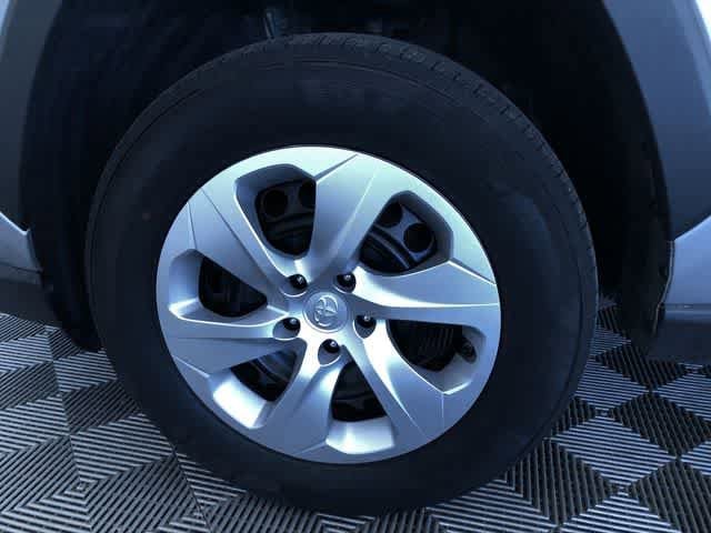 Thumbnail: 2025 Toyota RAV4 - 16