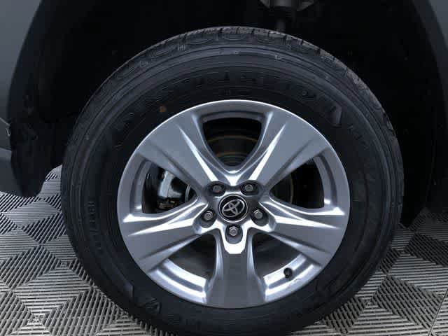 Thumbnail: 2025 Toyota RAV4 - 16