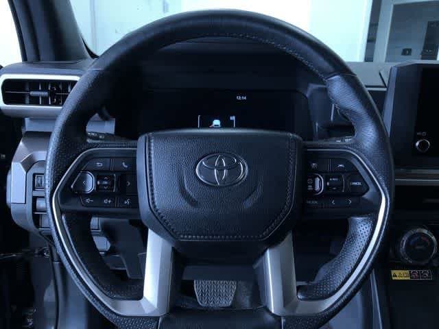 Thumbnail: 2025 Toyota 4Runner - 25