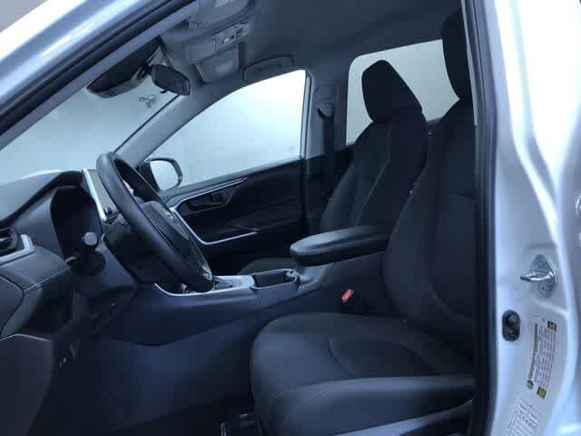 Thumbnail: 2025 Toyota RAV4 - 18