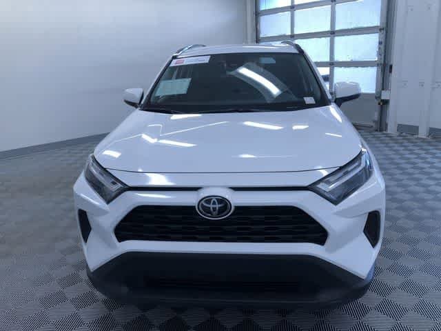Thumbnail: 2025 Toyota RAV4 - 14