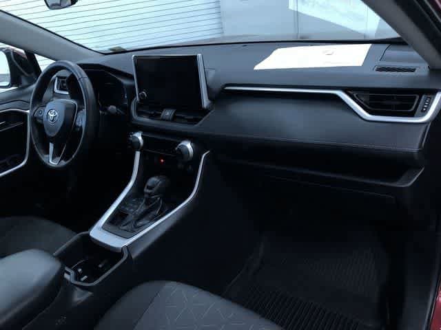 Thumbnail: 2023 Toyota RAV4 - 23