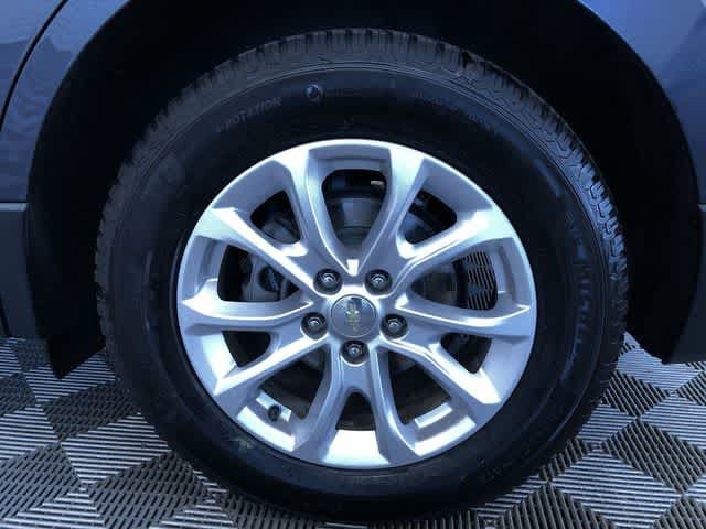 Thumbnail: 2018 Chevrolet Equinox - 17