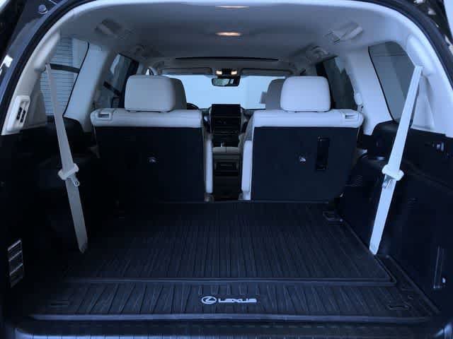 Thumbnail: 2022 Lexus GX - 34