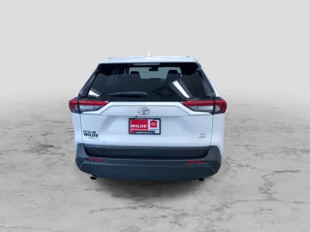 Thumbnail: 2024 Toyota RAV4 - 8