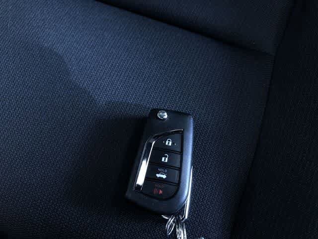 Thumbnail: 2025 Toyota Corolla - 31