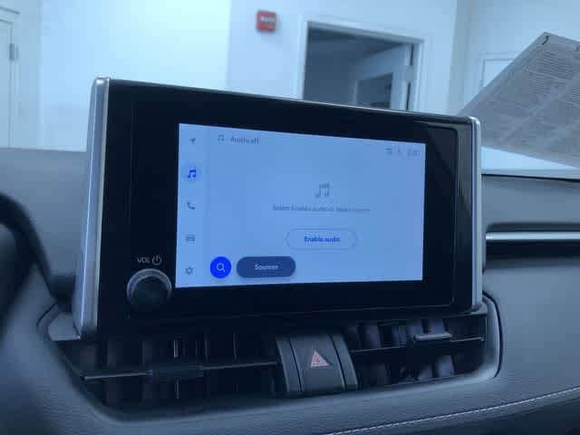 Thumbnail: 2025 Toyota RAV4 - 28