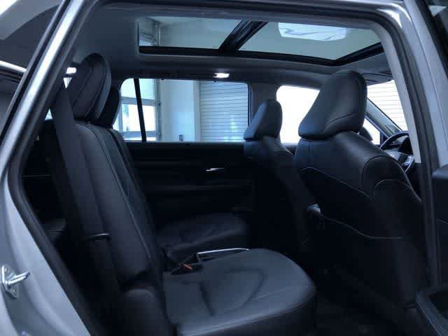 Thumbnail: 2024 Toyota Grand Highlander - 23