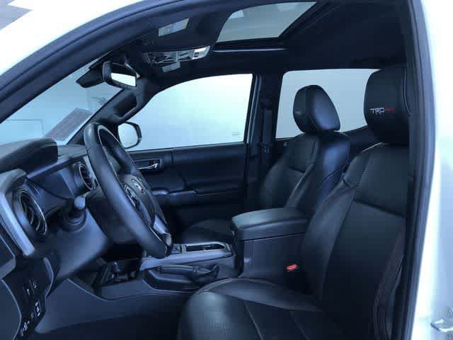 Thumbnail: 2022 Toyota Tacoma - 12