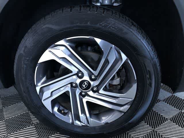 Thumbnail: 2023 Hyundai Santa Fe - 16