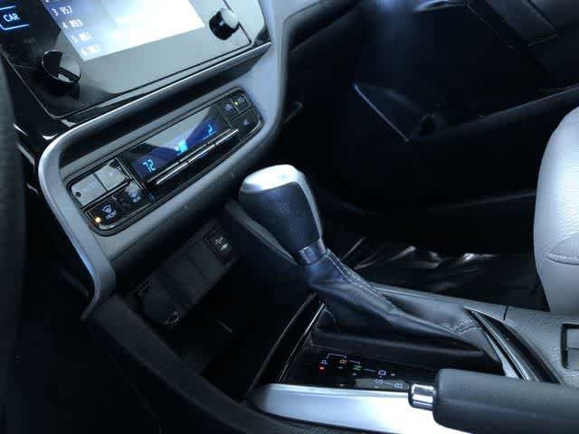 Thumbnail: 2019 Toyota Corolla - 29