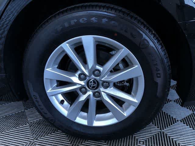 Thumbnail: 2026 Toyota Camry - 16