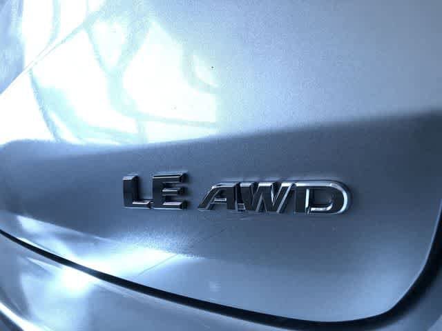 Thumbnail: 2019 Toyota Highlander - 17