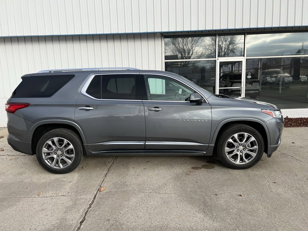 Used 2020 Chevrolet Traverse Premier SUV