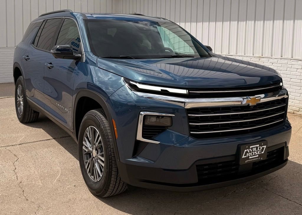 New 2026 Chevrolet Traverse LT SUV