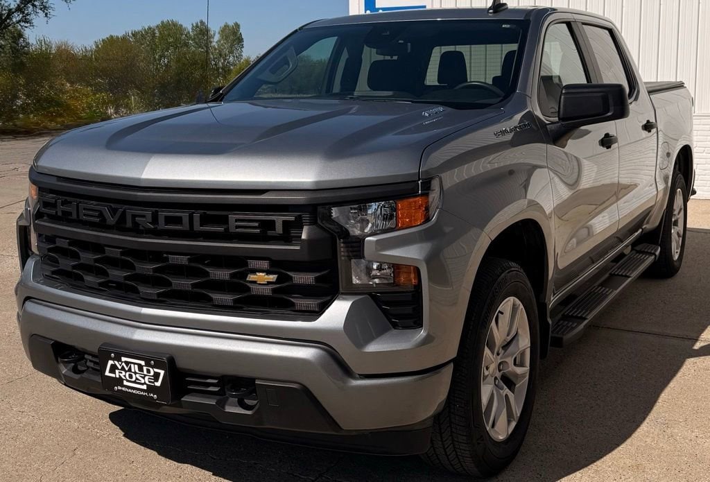 Used 2025 Chevrolet Silverado 1500 Custom Truck
