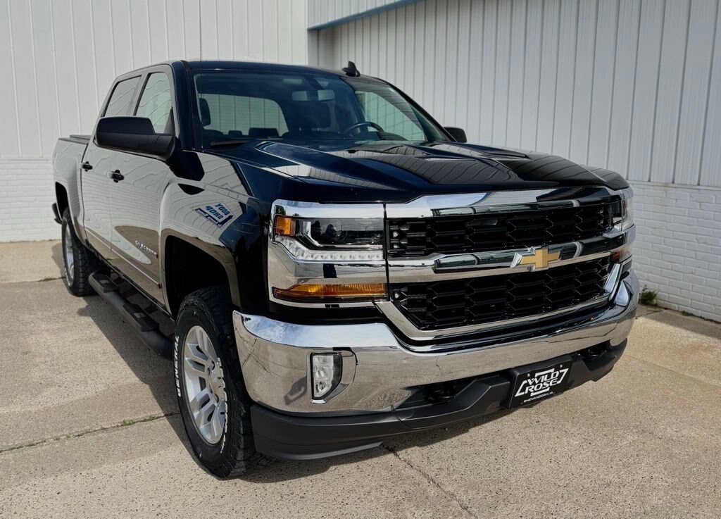 Used 2017 Chevrolet Silverado 1500 LT Truck