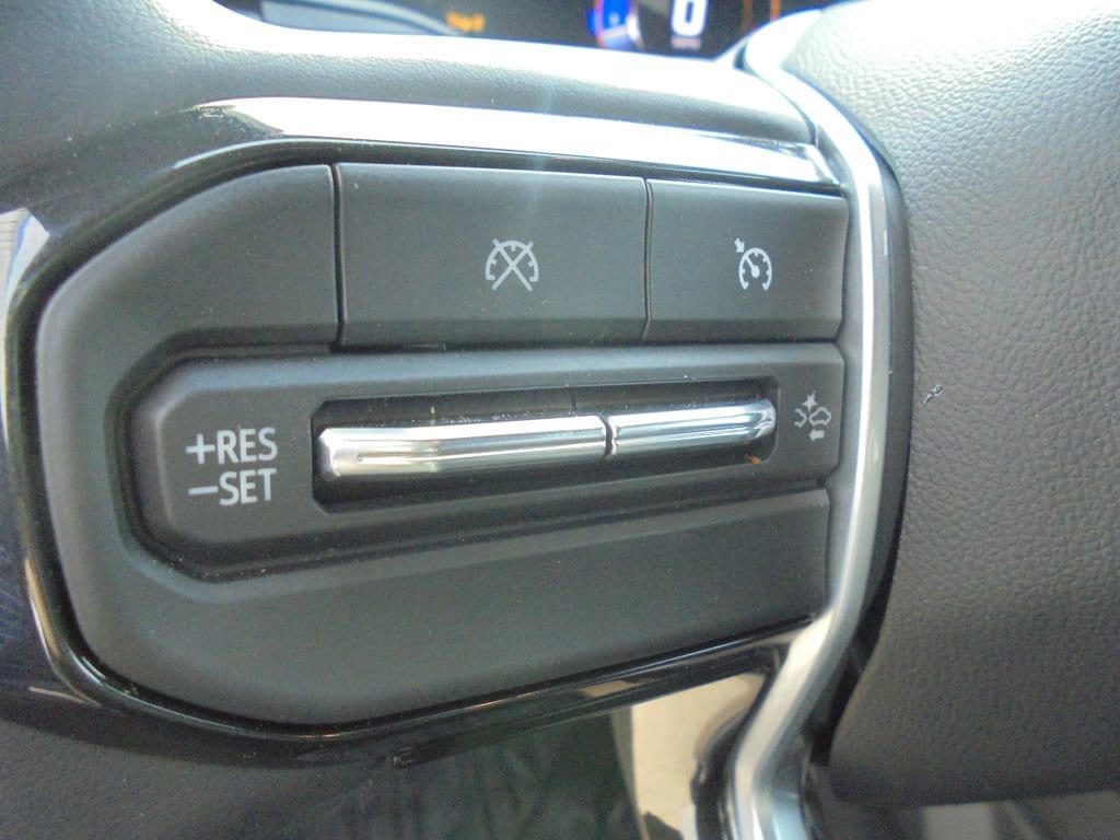 2026 Chevrolet Colorado LT - Photo 11