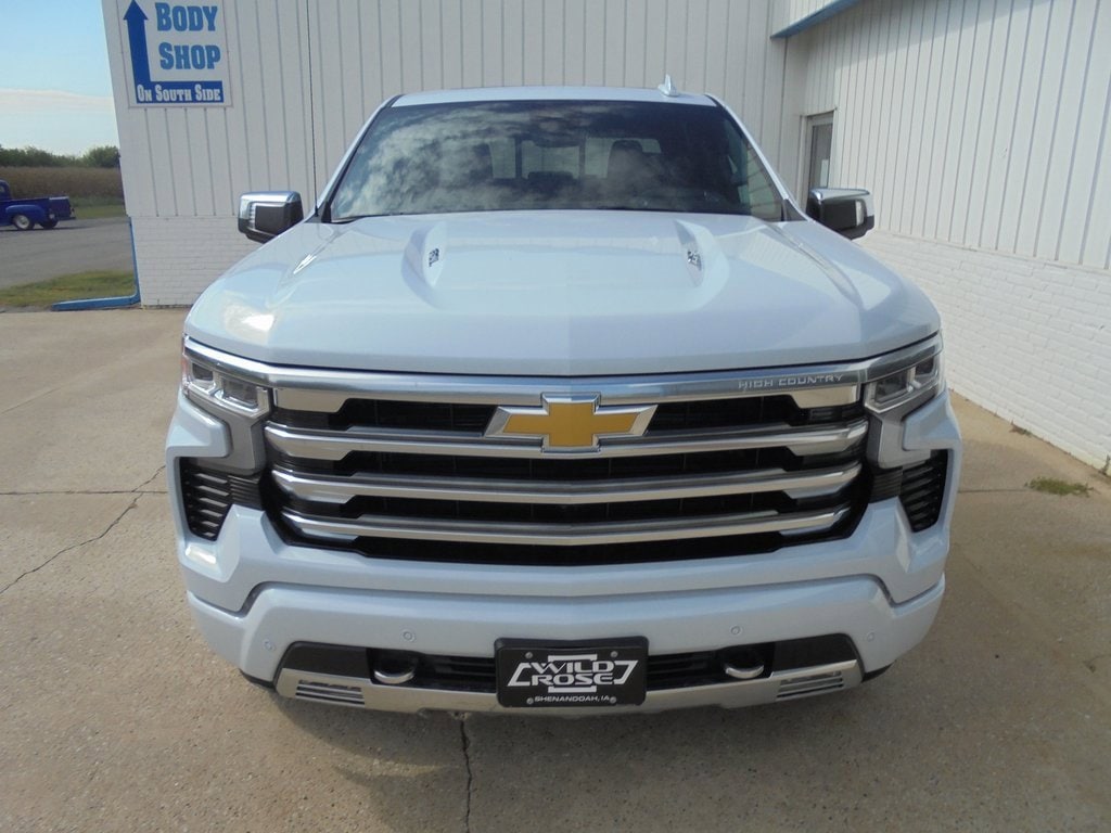 New 2026 Chevrolet Silverado 1500 High Country Truck