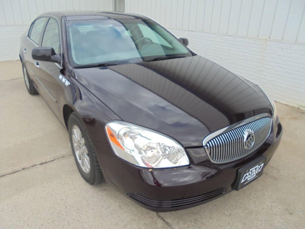 Used 2008 Buick Lucerne CX with VIN 1G4HP57258U192471 for sale in Shenandoah, IA
