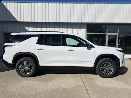 2025 Chevrolet Traverse LT SUV