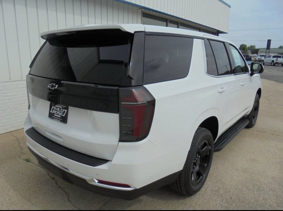 2026 Chevrolet Tahoe Fleet - Photo 6