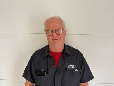 Staff member Ed Blake from ID_e5fbe3c10ec0