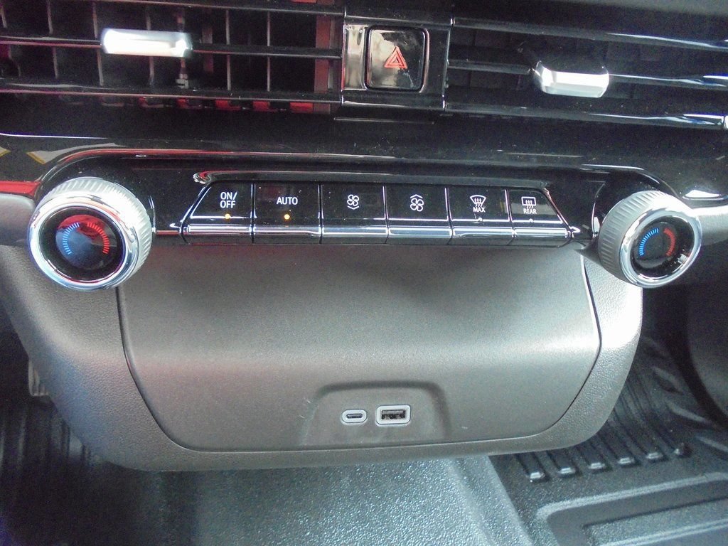 2026 Chevrolet Tahoe Fleet - Photo 19