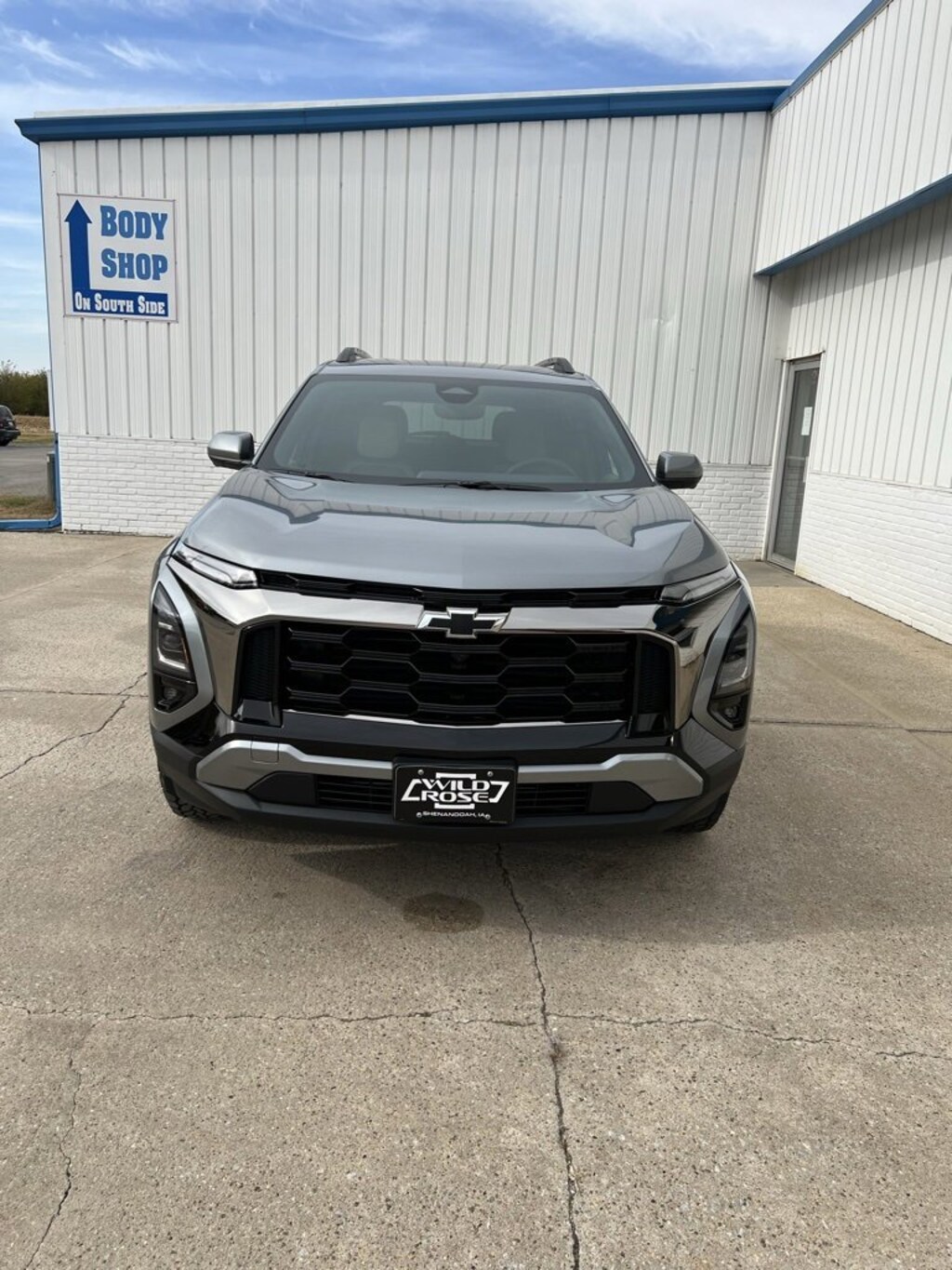 New 2026 Chevrolet Equinox Activ SUV