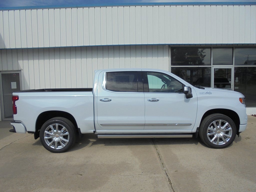New 2026 Chevrolet Silverado 1500 High Country Truck