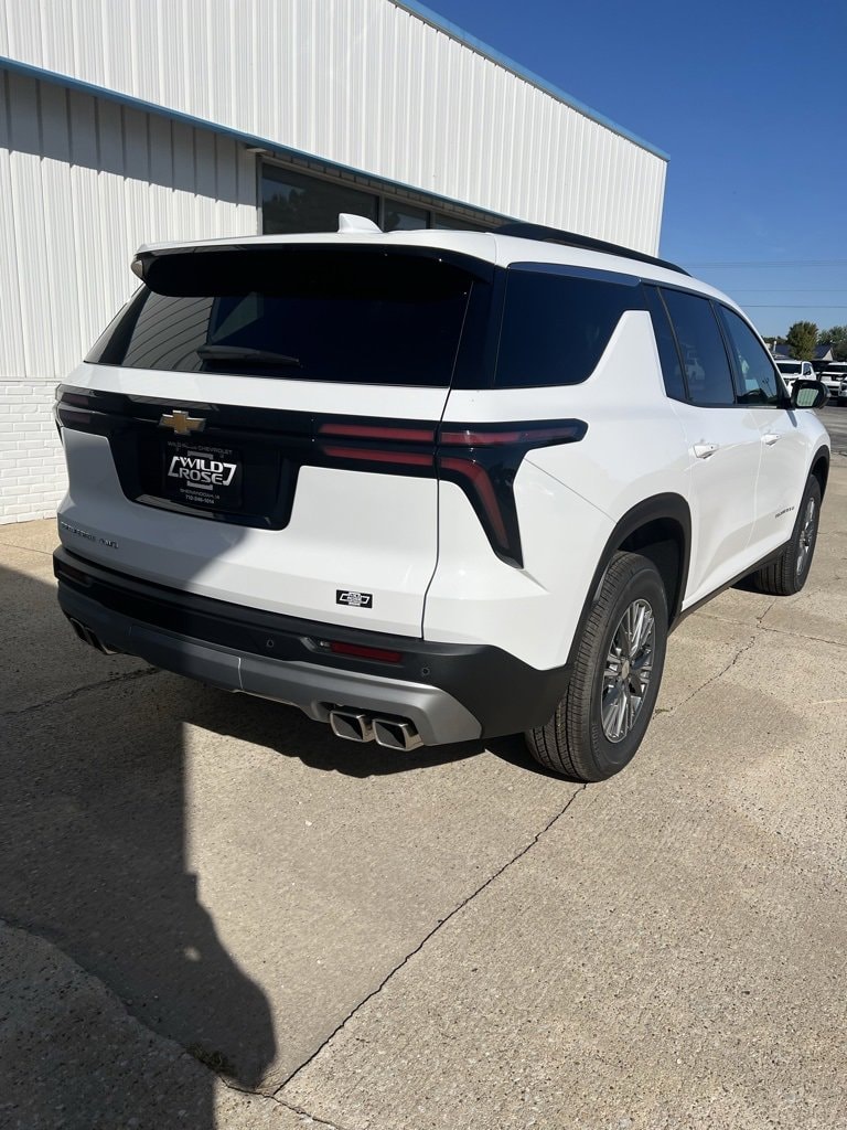 2025 Chevrolet Traverse LT - Photo 6