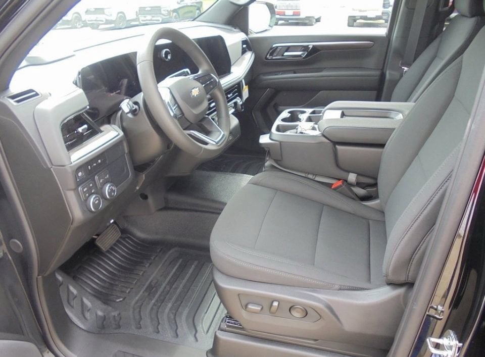 2026 Chevrolet Tahoe Fleet - Photo 9