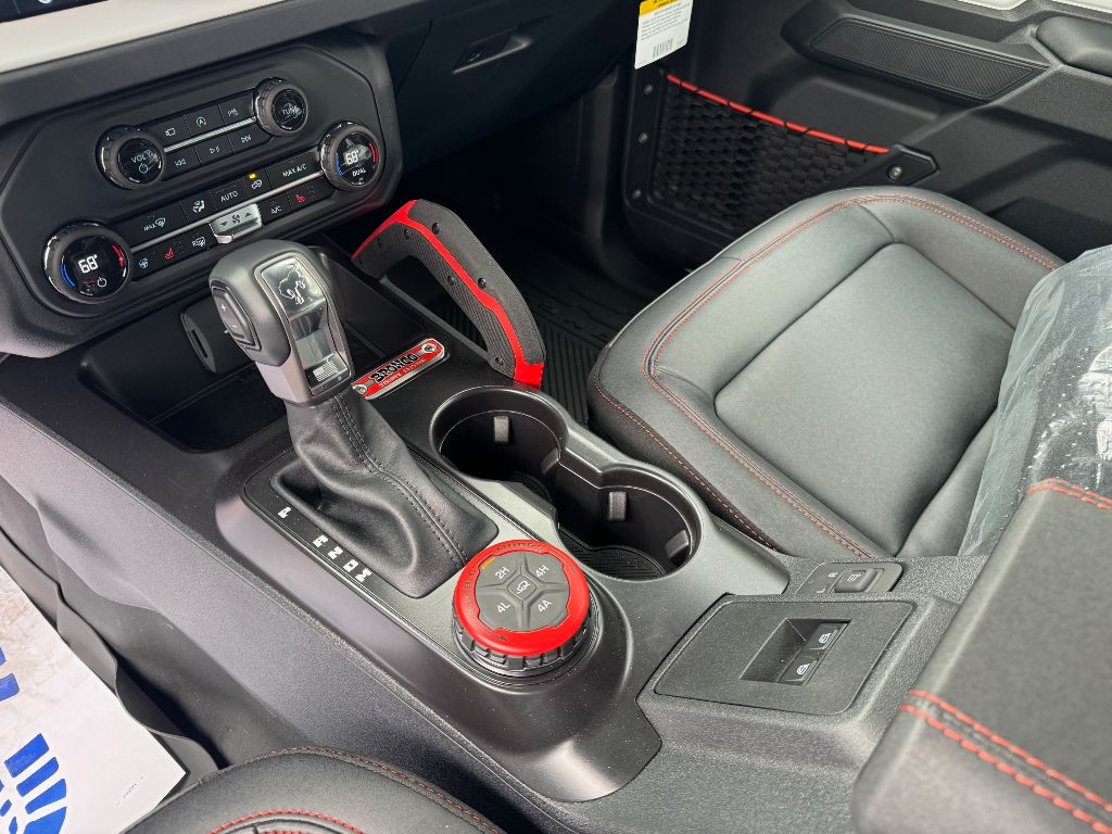 2025 Ford Bronco 2-Door Stroppe - Photo 18
