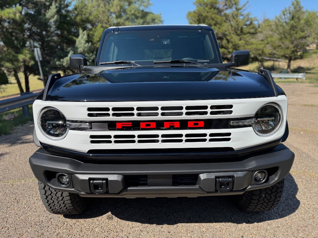 2025 Ford Bronco Heritage First Edition photo 2