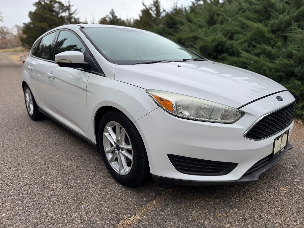 Used 2016 Ford Focus SE Hatchback