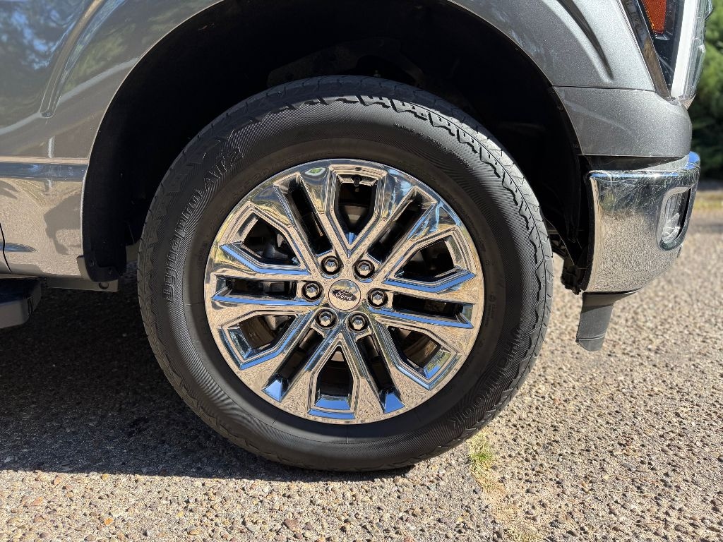 Used 2024 Ford F-150 Lariat Crew Cab