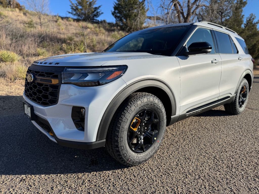 2026 Ford Explorer Tremor's photo