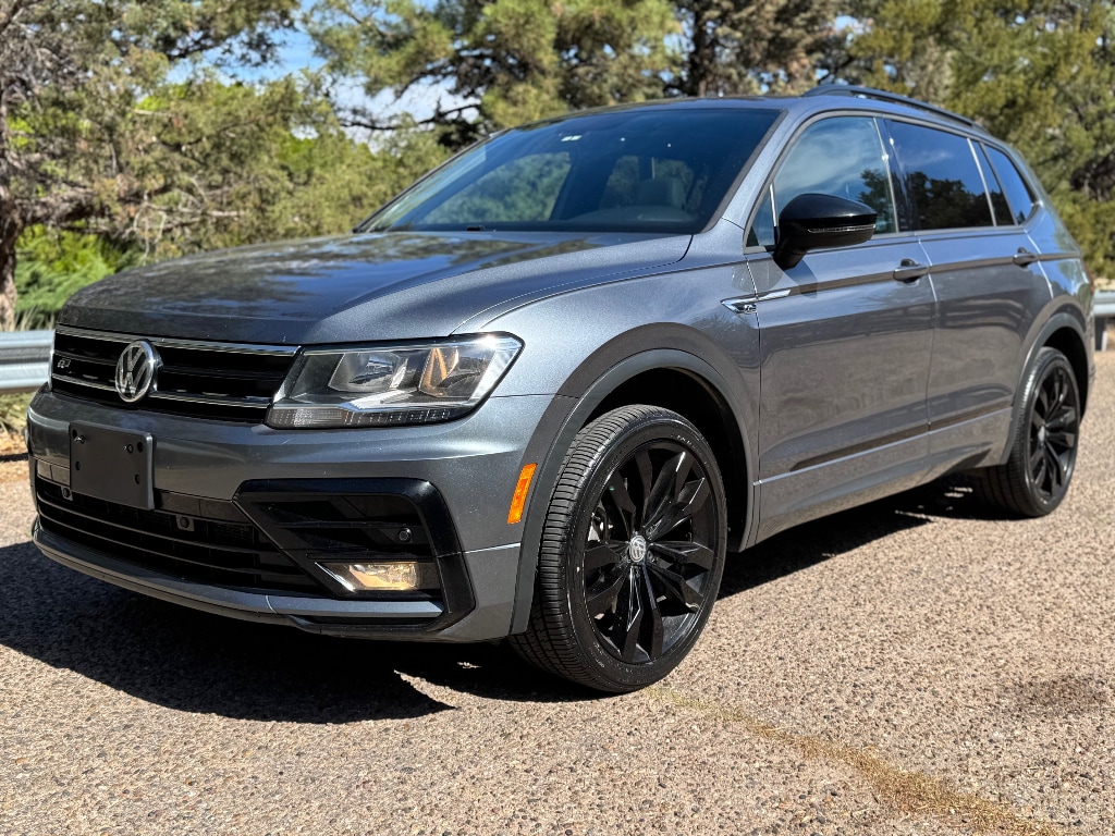 2021 Volkswagen Tiguan SE R-LINE BLACK