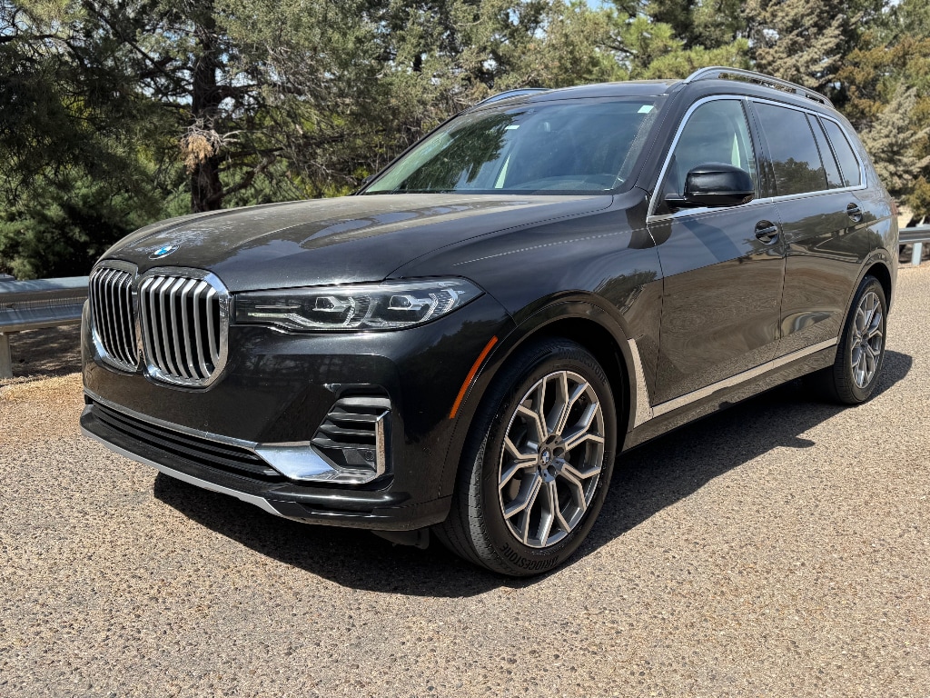 2019 BMW X7 40i