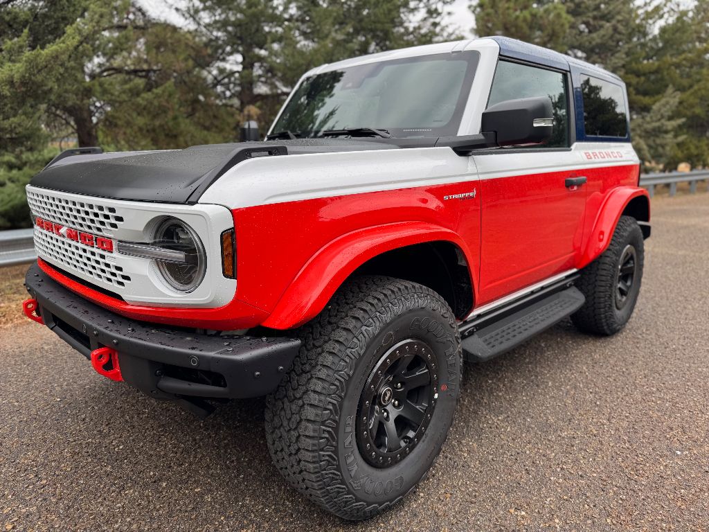 2025 Ford Bronco 2-Door Stroppe's photo