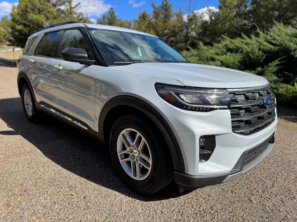 New 2025 Ford Explorer Active SUV