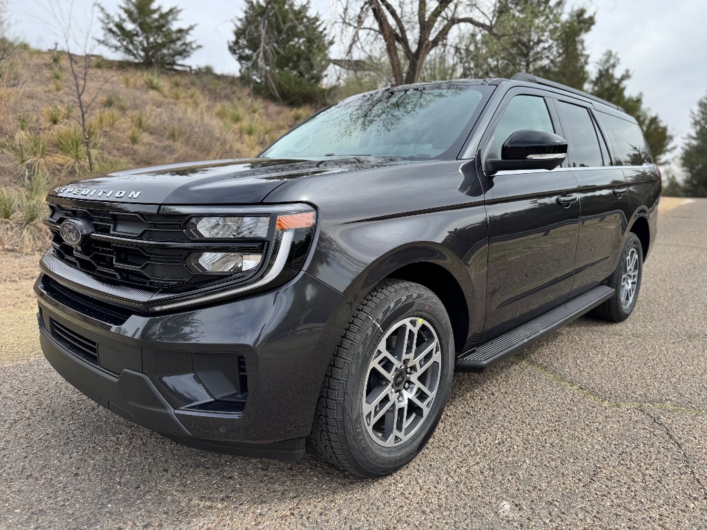 2026 Ford Expedition Active MAX 4x4's photo