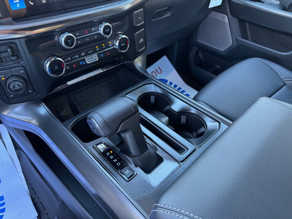 2025 Ford F-150 Lariat - Photo 17