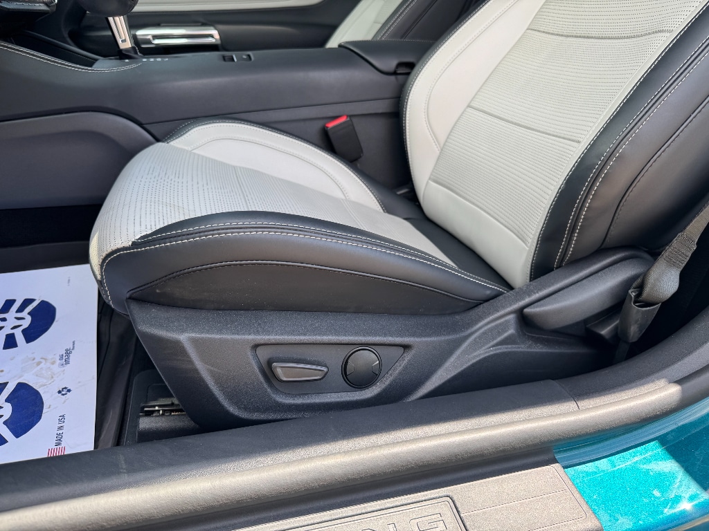 2026 Ford Mustang EcoBoost Premium - Photo 10
