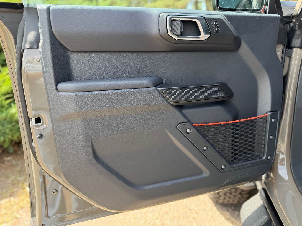 2025 Ford Bronco 4-Door Raptor - Photo 9