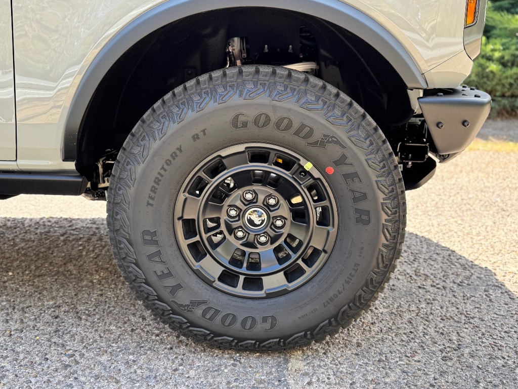 2026 Ford Bronco 4-Door Badlands - Photo 4