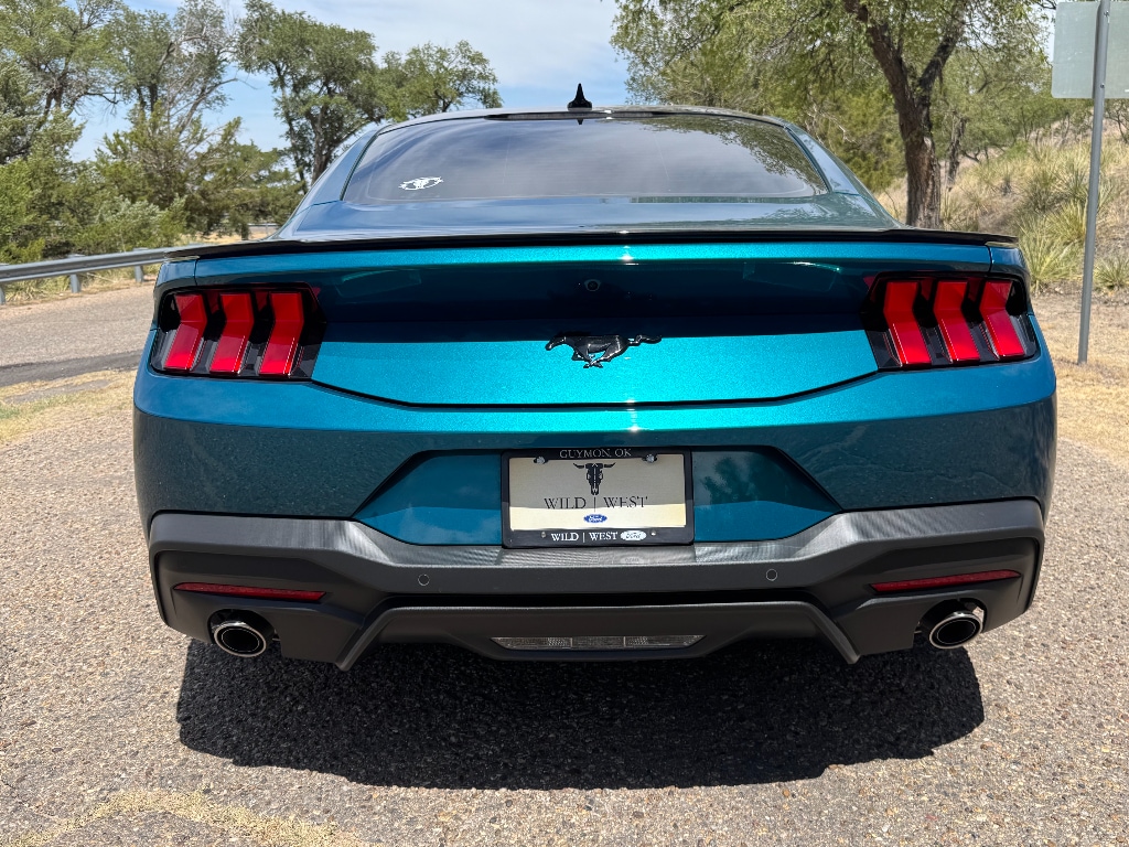 2026 Ford Mustang EcoBoost Premium - Photo 6