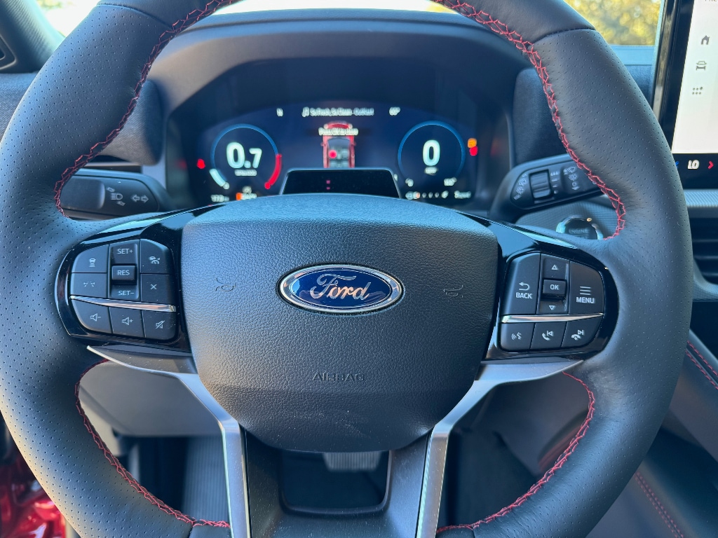 2026 Ford Explorer ST-Line - Photo 14